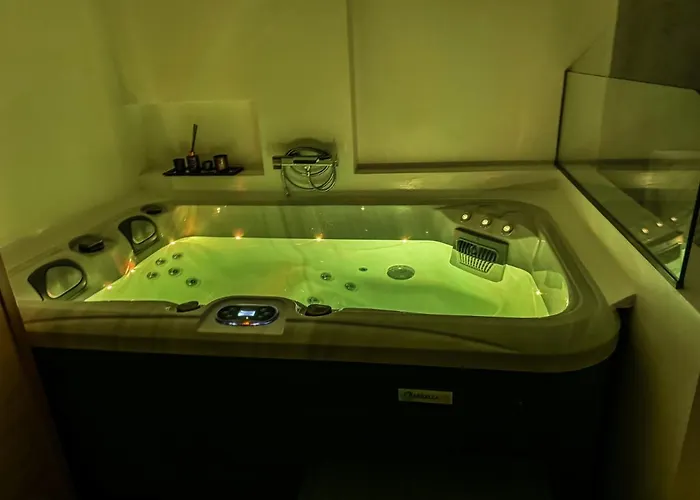شقة Agia Sofia Luxury &